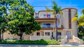 Photo 1: PACIFIC BEACH Condo for sale : 3 bedrooms : 1703 LA PLAYA AVE #A in San Diego