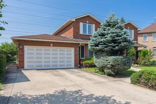 Photo 2: 121 CHRISTOPHER Drive in Hamilton: House for sale : MLS®# H4168361