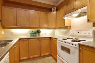 Photo 10: 107 15 SMOKEY SMITH Place in New Westminster: GlenBrooke North Condo for sale in "The Westerly" : MLS®# R2525727
