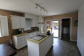 Photo 3: 1301 Deodar Road in Scotch Creek: House for sale : MLS®# 10097025