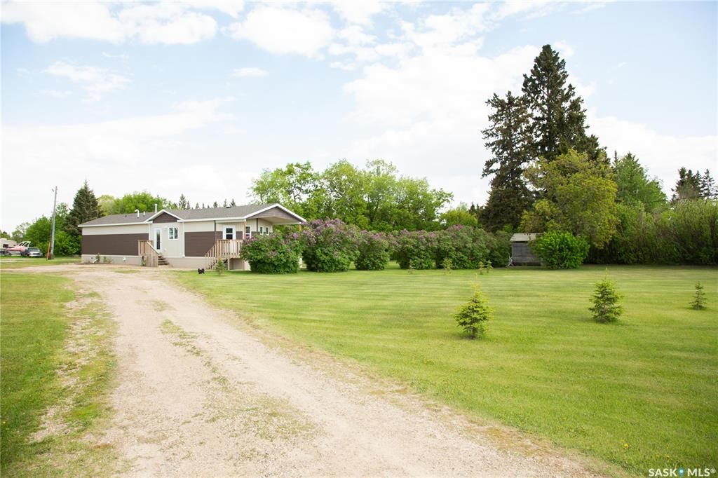 Main Photo: 250 1st Street West in Canwood: Residential for sale : MLS®# SK934199