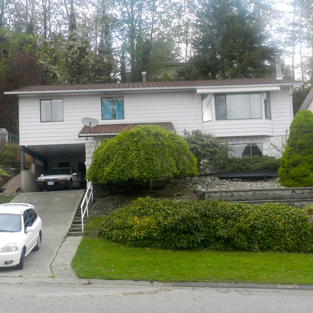 Main Photo: 33305 ROSE Avenue in Mission: Mission BC House for sale : MLS®# F1211840