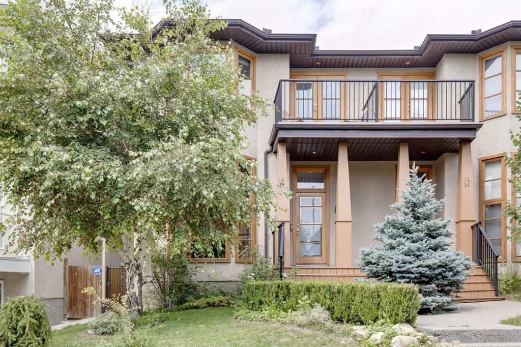Main Photo: 1634 17 Avenue NW in Calgary: Capitol Hill Semi Detached for sale : MLS®# A1129416