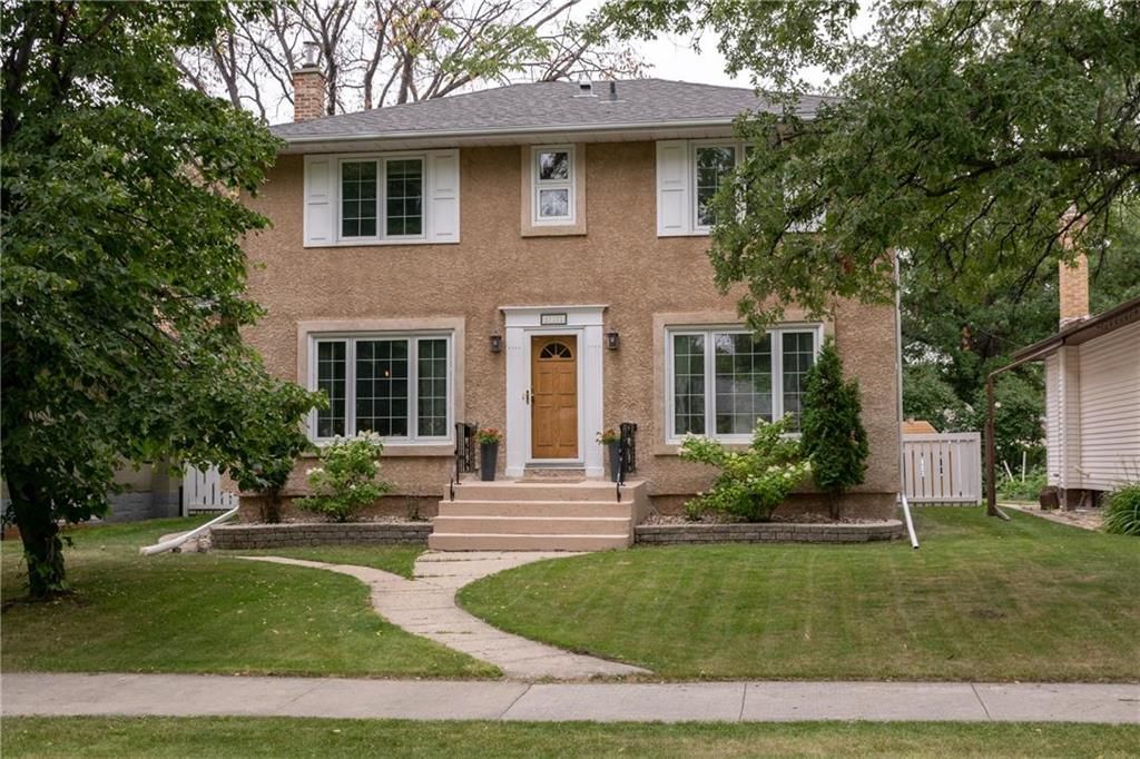Main Photo: 577 Waverley Street in Winnipeg: River Heights South Residential for sale (1D)  : MLS®# 202019010
