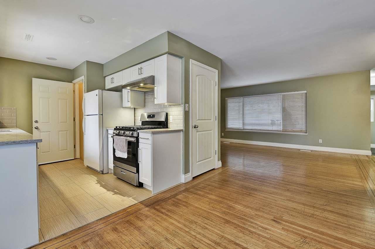 Photo 20: Photos: 1751 EASTERN Drive in Port Coquitlam: Mary Hill House for sale : MLS®# R2647232
