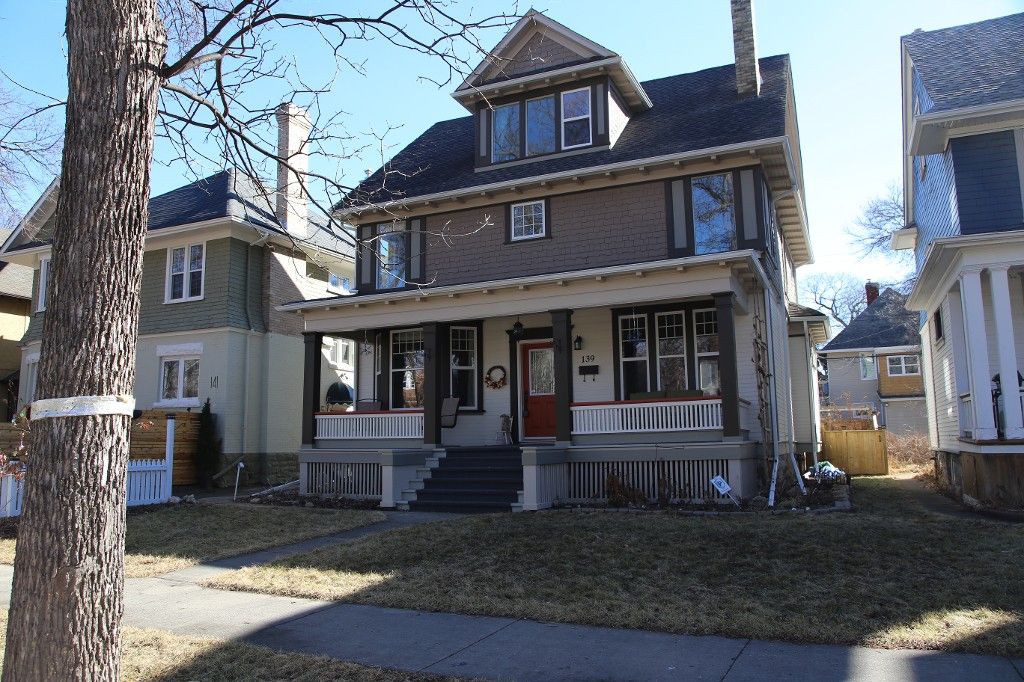 Photo 1: Photos: 139 Canora Street in WINNIPEG: WOLSELEY Single Family Detached for sale (West Winnipeg)  : MLS®# 1507995
