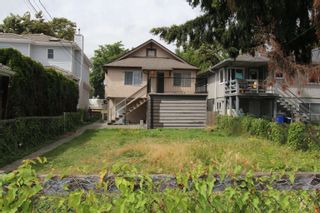 Photo 2: 6474 WINDSOR Street in Vancouver: Fraser VE House for sale in "FRASER" (Vancouver East)  : MLS®# R2713254