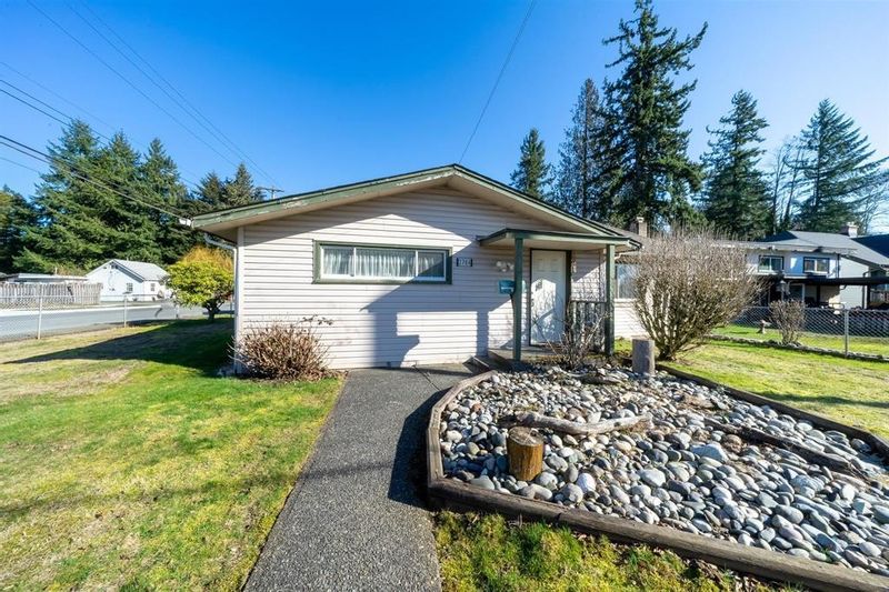 FEATURED LISTING: 2784 MAPLE Street Abbotsford