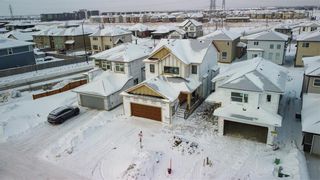 Photo 3: 139 Dumontet Crescent in Winnipeg: House for sale : MLS®# 202302737