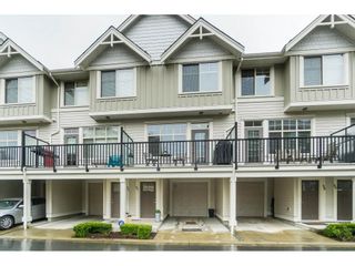 Photo 2: 87 19525 73 Avenue in Surrey: Clayton Townhouse for sale in "Uptown" (Cloverdale)  : MLS®# R2448579