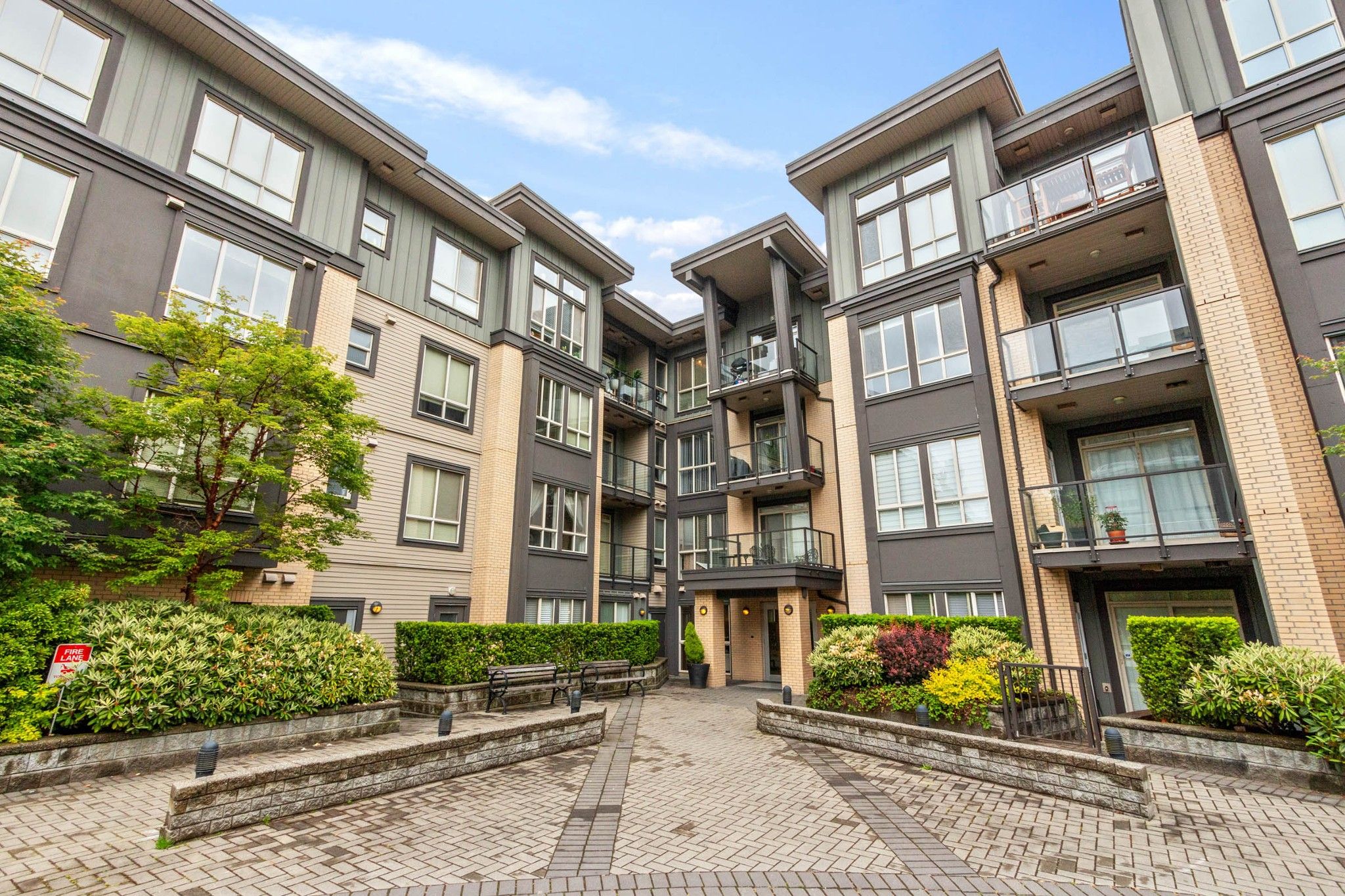 Main Photo: 117 225 FRANCIS Way in New Westminster: Fraserview NW Condo for sale in "The Whittaker" : MLS®# R2695277