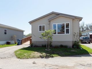 Photo 5: 180 480 Augier Avenue in Winnipeg: St Charles Residential for sale (5G)  : MLS®# 202221294