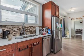 Photo 9: 471 34 Avenue NE in Calgary: Highland Park Semi Detached (Half Duplex) for sale : MLS®# A2109151