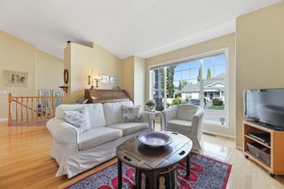 Photo 2: 3 West Springs Close SW in Calgary: West Springs Row/Townhouse for sale : MLS®# A1255164