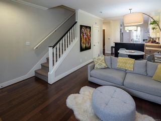 Photo 6: 3 675 Superior St in Victoria: Vi James Bay Row/Townhouse for sale : MLS®# 900737