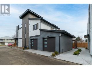 Photo 37: 935 Borden Avenue Unit# 2 in Kelowna: House for sale : MLS®# 10305574