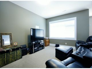 Photo 14: 4342 BLAUSON Boulevard in Abbotsford: Abbotsford East House for sale in "AUGUSTON" : MLS®# F1417968
