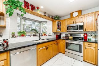 Photo 14: 407 19645 64 Avenue in Langley: Willoughby Heights Townhouse for sale in "HIGHGATE TERRACE" : MLS®# R2873430