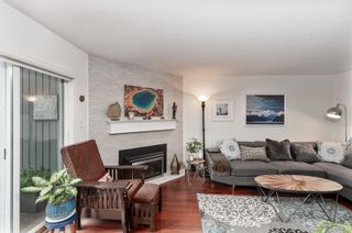 Photo 9: 986 Annie St in Saanich: SE Quadra Half Duplex for sale (Saanich East)  : MLS®# 862039