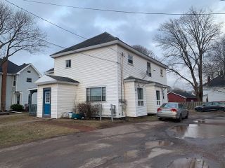 Photo 1: 9 Spring Street in Amherst: 101-Amherst,Brookdale,Warren Multi-Family for sale (Northern Region)  : MLS®# 202106695