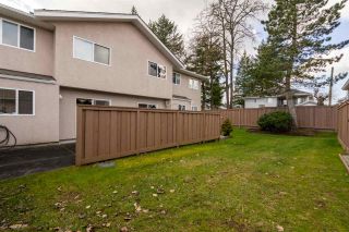 Photo 18: 142 15501 89A Avenue in Surrey: Fleetwood Tynehead Townhouse for sale in "AVONDALE" : MLS®# R2443020