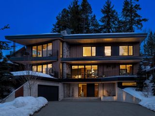 Photo 2: 3565 FALCON Crescent in Whistler: Blueberry Hill House for sale : MLS®# R2758196
