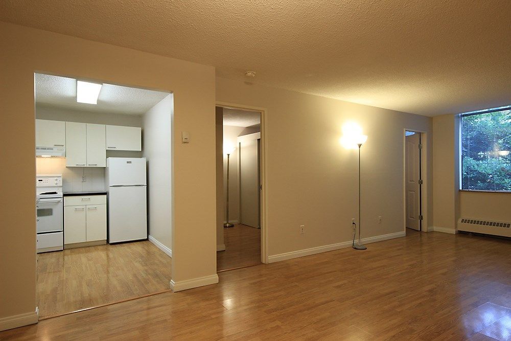 Main Photo: 105 6631 MINORU Boulevard in Richmond: Brighouse Condo for sale in "REGENCY PARK TOWERS" : MLS®# R2214658