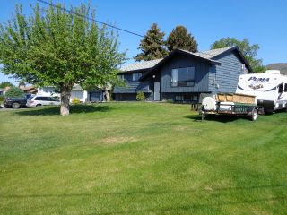 Photo 2: 2302 Young Avenue in Kamloops: Brocklehurst House for sale : MLS®# 128420