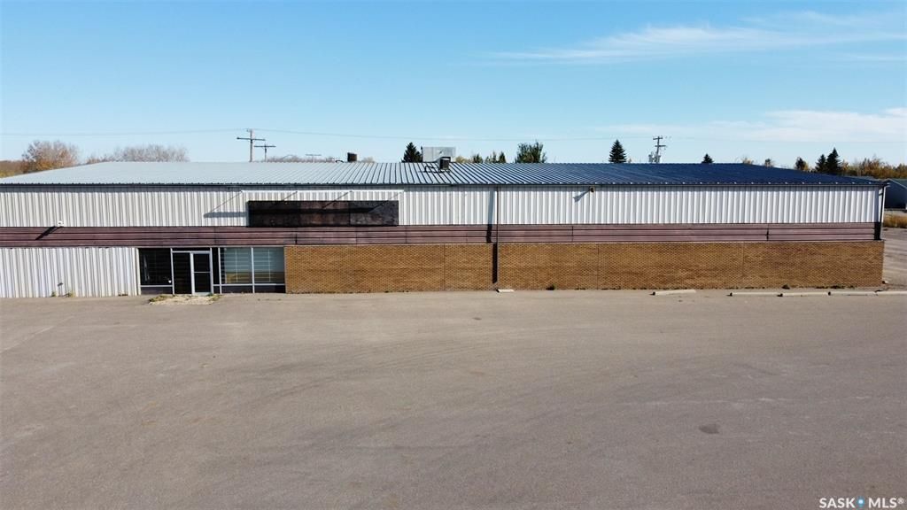 Main Photo: 2702 99th Street in North Battleford: Fairview Heights Commercial for sale : MLS®# SK912219