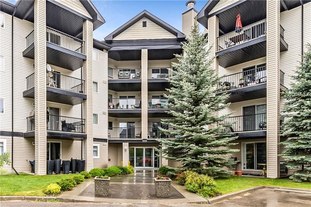 Main Photo: 1307 4975 130 Avenue SE in Calgary: McKenzie Towne Apartment for sale : MLS®# C4249524