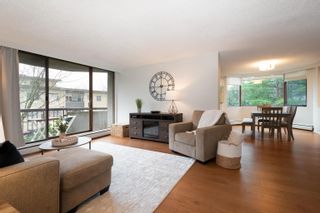 Photo 7: 203 2445 W 3RD Avenue in Vancouver: Kitsilano Condo for sale in "Carriage House" (Vancouver West)  : MLS®# R2741667