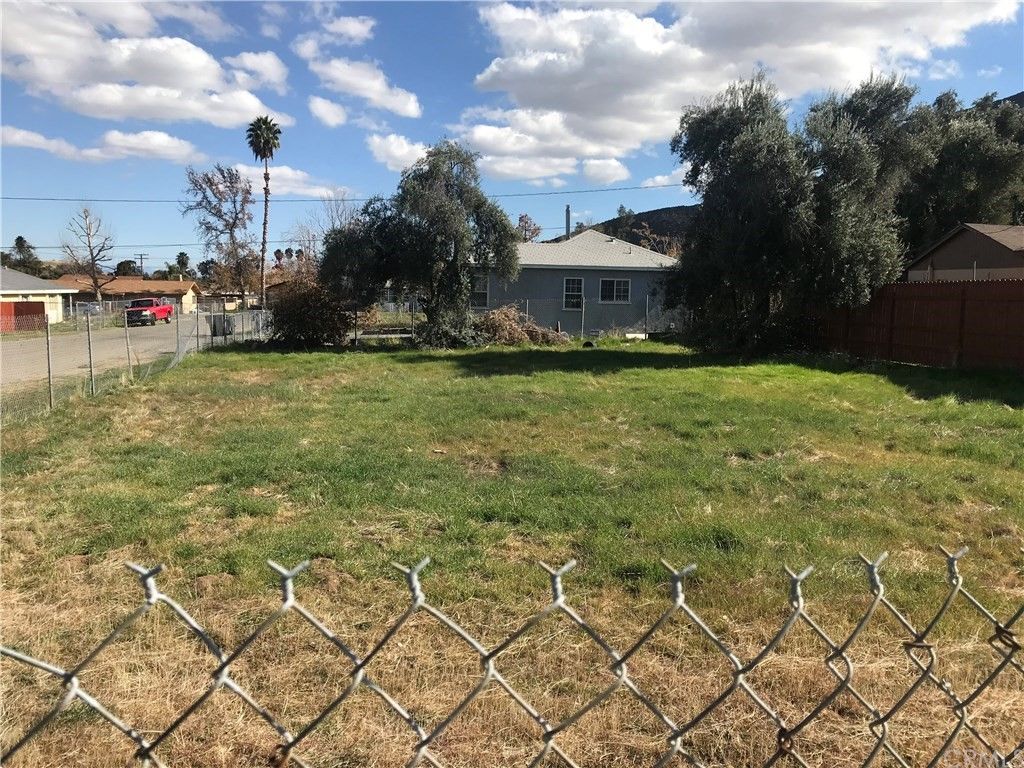 Main Photo: 33119 Walls Street in Lake Elsinore: Land for sale (699 - Not Defined)  : MLS®# OC20095441