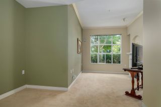 Photo 4: 112 960 LYNN VALLEY Road in North Vancouver: Lynn Valley Condo for sale in "Balmoral House" : MLS®# R2191552