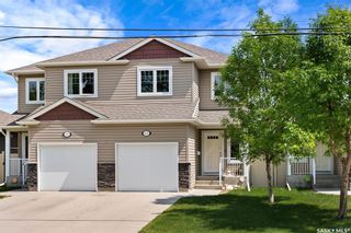 Main Photo: 809 Connaught Street in Regina: Rosemont Residential for sale : MLS®# SK930836