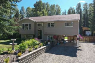 Photo 1: 1941 MAPLE Drive in Quesnel: Red Bluff/Dragon Lake House for sale in "Red Bluff" : MLS®# R2722373
