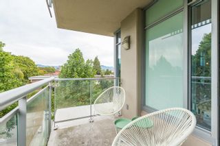 Photo 3: 402 1088 W 14TH AVENUE in Vancouver: Fairview VW Condo for sale (Vancouver West)  : MLS®# R2624015