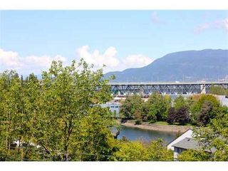 Photo 9: 303 1166 6TH Ave in Vancouver West: Home for sale : MLS®# V828768