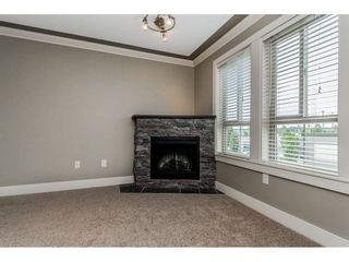Photo 4: 209 9000 BIRCH Street in Chilliwack: Chilliwack W Young-Well Condo for sale : MLS®# R2293924