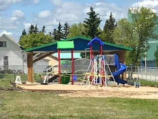 Photo 2: 11 PARK AVE (48 AVE): Mayerthorpe Land for sale : MLS®# AWI52739