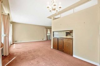 Photo 4: 4115 Grosvenor Place SW in Calgary: Glendale Detached for sale : MLS®# A2124063