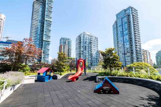 Photo 18: 902 535 SMITHE Street in Vancouver: Downtown VW Condo for sale (Vancouver West)  : MLS®# R2393455