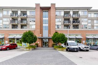 Photo 3: 223 12339 STEVESTON Highway in Richmond: Ironwood Condo for sale in "THE GARDENS" : MLS®# R2540181