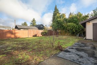 Photo 19: 7582 DUNSMUIR Street in Mission: Mission BC House for sale : MLS®# R2800184
