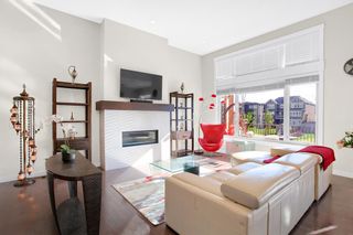 Photo 4: 65 Cranbrook Heights SE in Calgary: Cranston Detached for sale : MLS®# A2049689