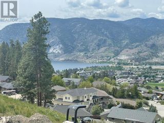 Photo 2: 2815 Hawthorn Drive in Penticton: Vacant Land for sale : MLS®# 10311673