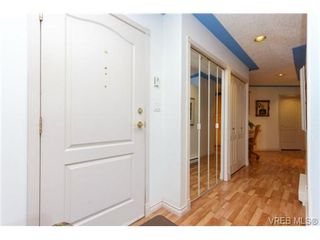 Photo 2: 102 9905 Fifth St in SIDNEY: Si Sidney North-East Condo for sale (Sidney)  : MLS®# 686270