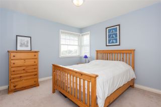 Photo 10: 3749 CLINTON Street in Burnaby: Suncrest House for sale (Burnaby South)  : MLS®# R2445399