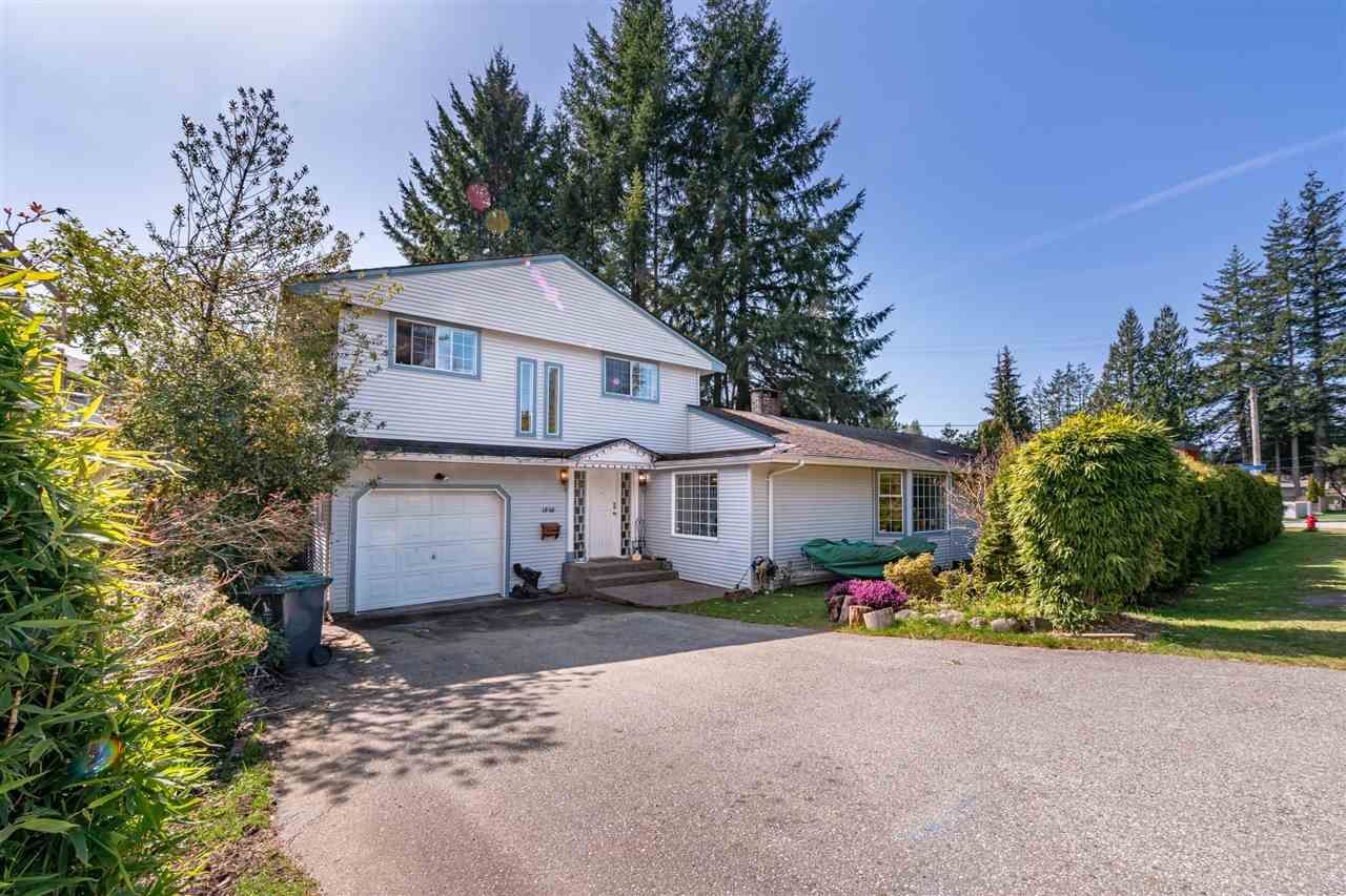 Main Photo: 1069 MONTROYAL Boulevard in North Vancouver: Canyon Heights NV House for sale : MLS®# R2563450