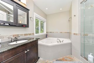Photo 17: 1063 Chesterfield Rd in Saanich: SW Strawberry Vale House for sale (Saanich West)  : MLS®# 844474