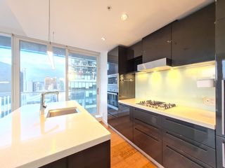 Photo 3: 2206 777 RICHARDS Street in Vancouver: Downtown VW Condo for sale in "The Garden Residences" (Vancouver West)  : MLS®# R2832950